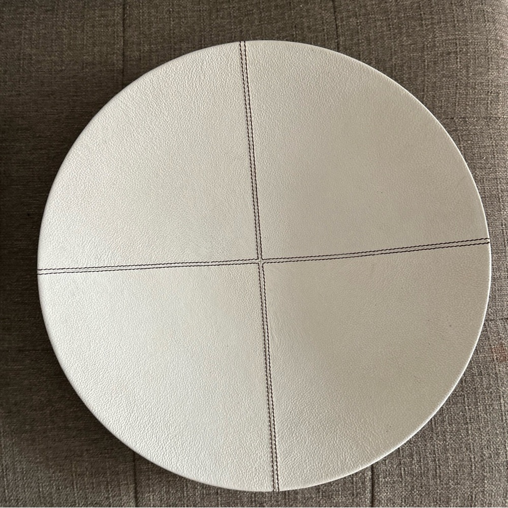 Vera Wang Round Cream Leather Bowl